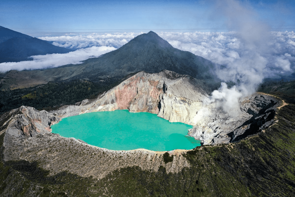 Ijen Crater blue flames
