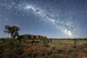 Starry night sky over Uluru